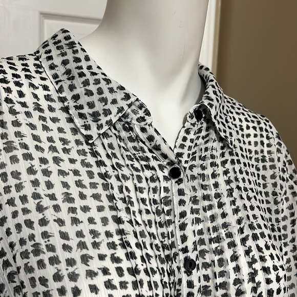 Liz Claiborne Long Sleeve Sheer Blouse - Picture 2 of 4